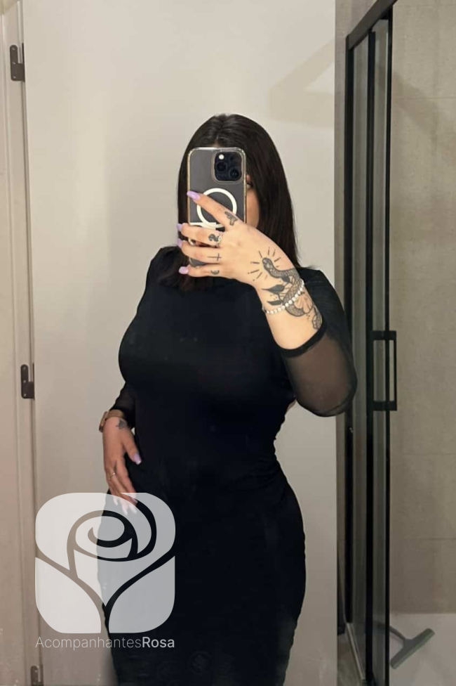 Acompanhantes Lisboa. Acompanhantes de Luxo Lisboa. Foto da Acompanhante de Luxo Ágata Ferrari 965525510. Atualmente disponível Lisboa | Picture Verified Escort