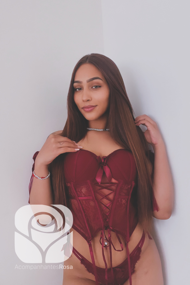 Acompanhantes Leiria. Acompanhantes de Luxo Leiria. Foto da Acompanhante de Luxo Bella Campos 938441677. Atualmente disponível Leiria | Picture Verified Escort