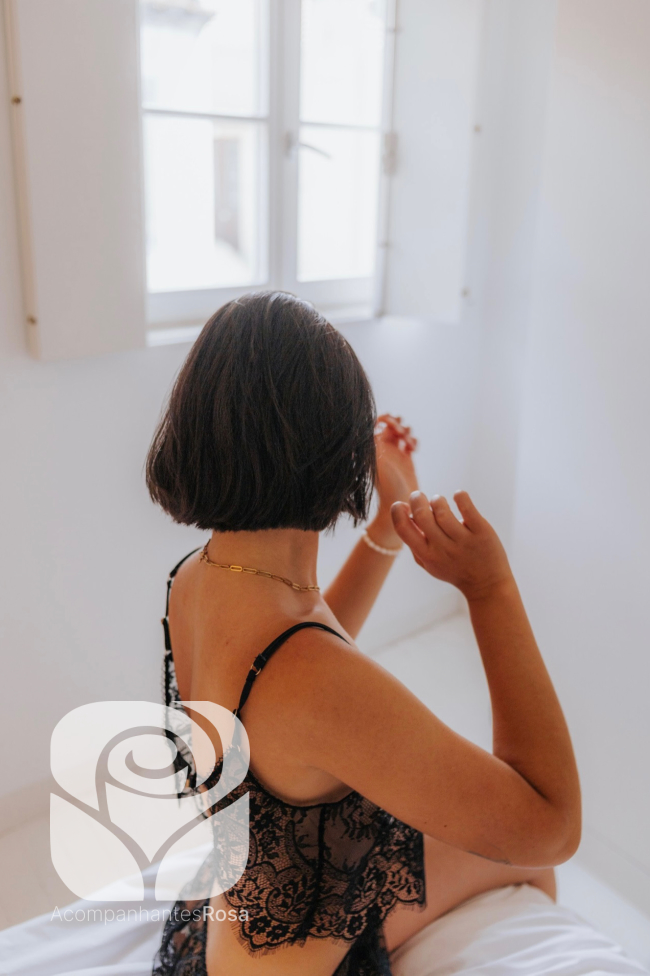 Acompanhantes Porto. Acompanhantes de Luxo Porto. Foto da Acompanhante de Luxo Gabi Melo 932382745. Atualmente disponível Porto | Picture Verified Escort