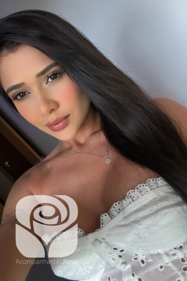 Acompanhantes Portimão. Acompanhantes de Luxo Portimão. Foto da Acompanhante de Luxo Lara Vasconcelos 916695759. Atualmente disponível Portimão | Picture Verified Escort