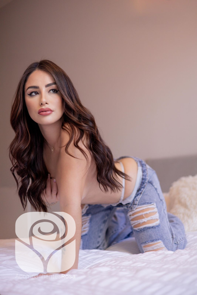 Acompanhantes Lisboa. Acompanhantes de Luxo Lisboa. Foto da Acompanhante de Luxo Julia Ferrari 929231505. Atualmente disponível Lisboa | Picture Verified Escort