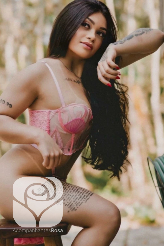 Acompanhantes Porto. Acompanhantes de Luxo Porto. Foto da Acompanhante de Luxo Jully Martinelli 963143981. Atualmente disponível Porto | Picture Verified Escort