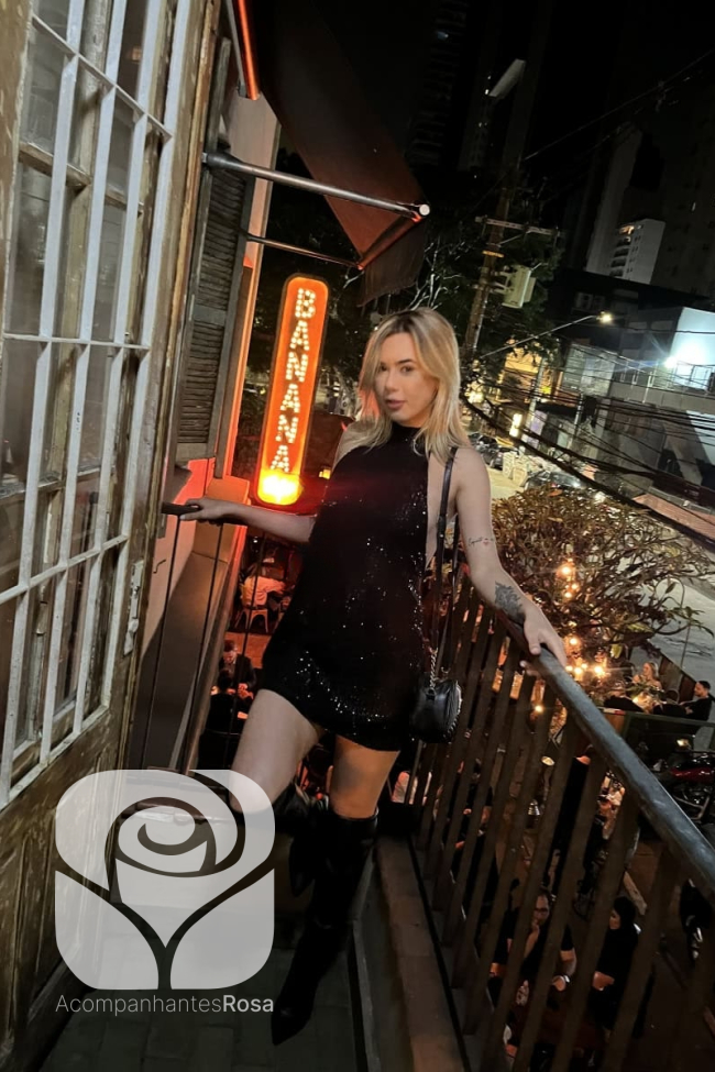 Acompanhantes Porto. Acompanhantes de Luxo Porto. Foto da Acompanhante de Luxo Laisa Gabrieli 929414207. Atualmente disponível Porto | Picture Verified Escort