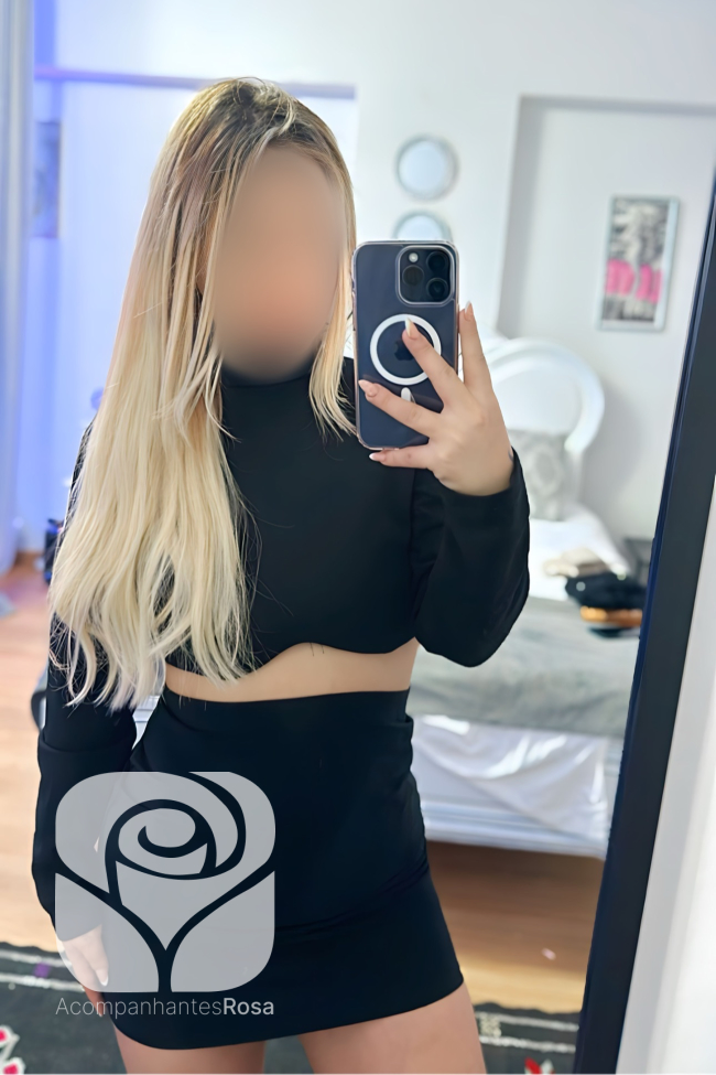 Acompanhantes Porto. Acompanhantes de Luxo Porto. Foto da Acompanhante de Luxo Lívia Ferraz 920753322. Atualmente disponível Porto | Picture Verified Escort