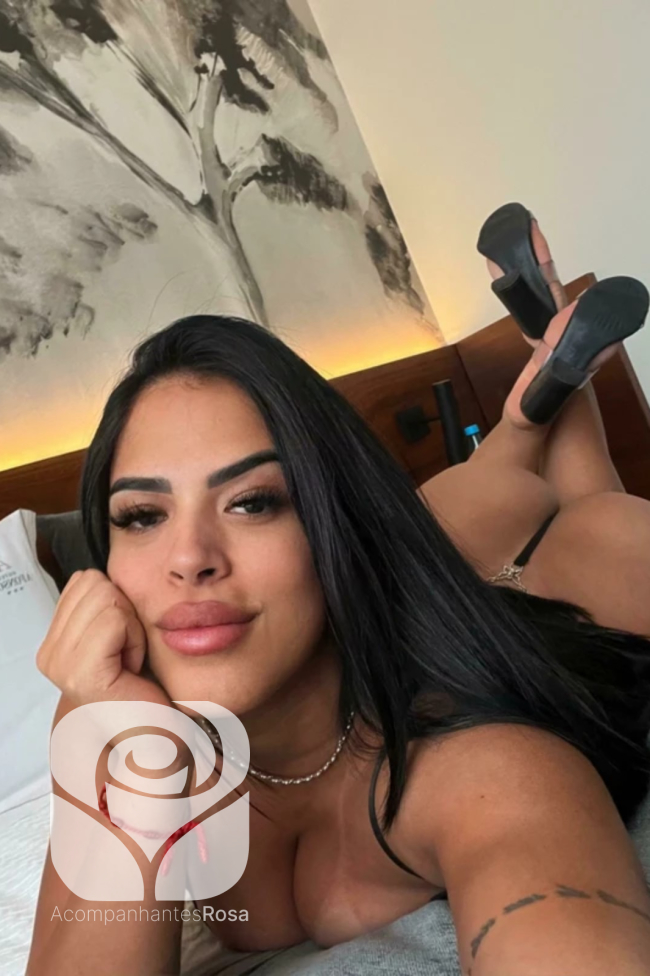 Acompanhantes Leiria. Acompanhantes de Luxo Leiria. Foto da Acompanhante de Luxo Mariel Fernandez 914177697. Atualmente disponível Leiria | Picture Verified Escort