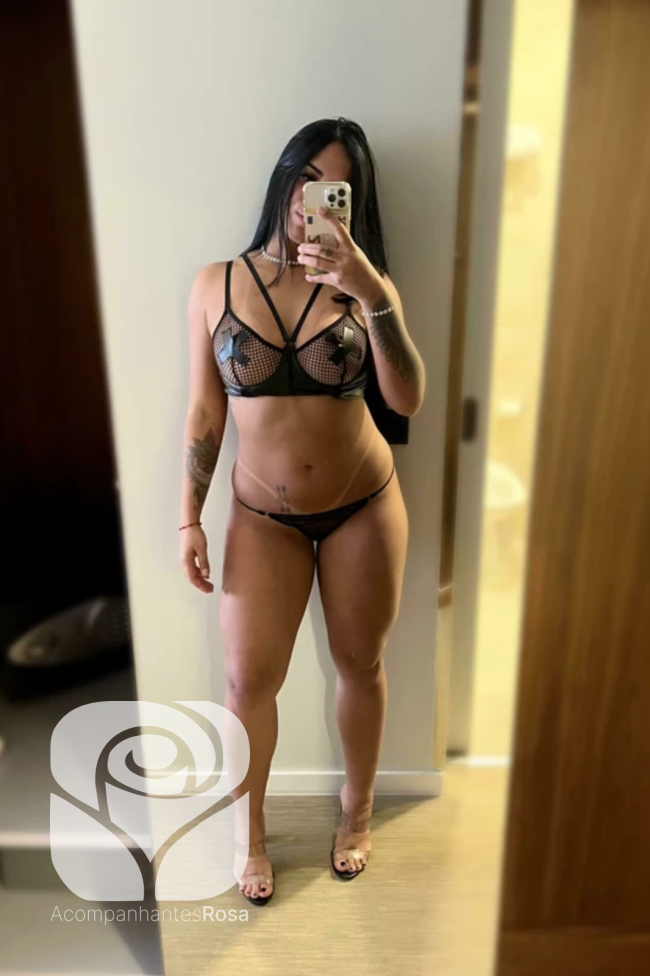 Acompanhantes Leiria. Acompanhantes de Luxo Leiria. Foto da Acompanhante de Luxo Mariel Fernandez 914177697. Atualmente disponível Leiria | Picture Verified Escort
