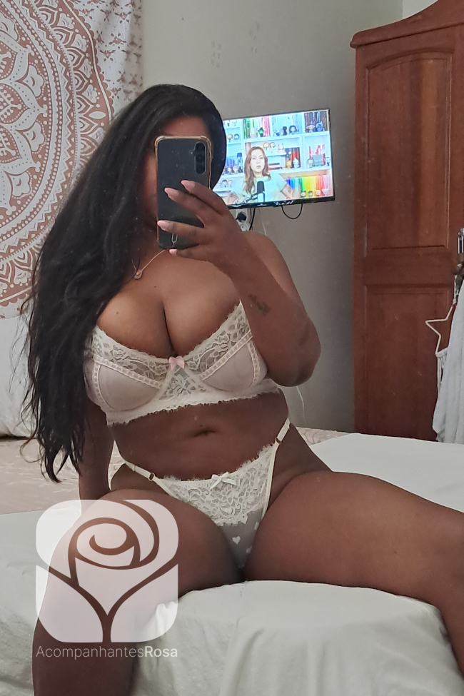 Acompanhantes Funchal. Acompanhantes de Luxo Funchal. Foto da Acompanhante de Luxo Tatiana Diniz 910682657. Atualmente disponível Funchal | Picture Verified Escort