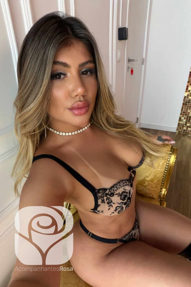 Acompanhantes Lisboa. Acompanhantes de Luxo Lisboa. Foto da Acompanhante de Luxo Valentina Brunelly 931188408. Atualmente disponível Lisboa | Picture Verified Escort