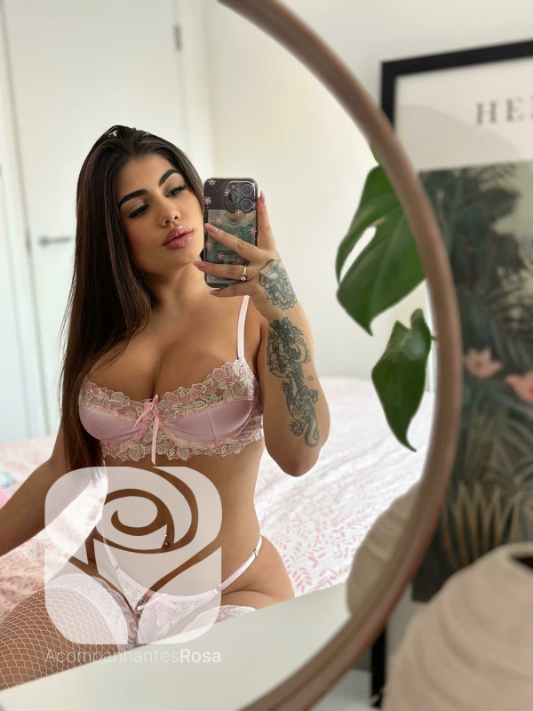 Acompanhantes Funchal. Acompanhantes de Luxo Funchal. Foto da Acompanhante de Luxo Valentina Brunelly 931188408. Atualmente disponível Funchal | Picture Verified Escort