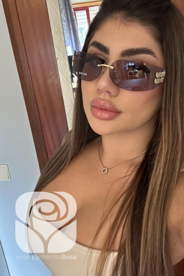 Acompanhantes Funchal. Acompanhantes de Luxo Funchal. Foto da Acompanhante de Luxo Valentina Brunelly 931188408. Atualmente disponível Funchal | Picture Verified Escort