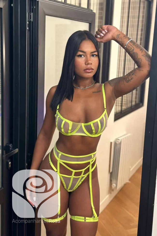Acompanhantes Lisboa. Acompanhantes de Luxo Lisboa. Foto da Acompanhante de Luxo Yara Lopes 925363445. Atualmente disponível Lisboa | Picture Verified Escort